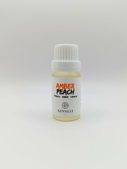 Luvalli Car Diffuser – Duftnote Amber Peach: warmer Pfirsich-Amber-Duft im luxuriösen Aluminiumgehäuse für ein sinnliches Fahrerlebnis.